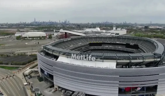 Umbau des MetLife Stadium für das WM-Finale