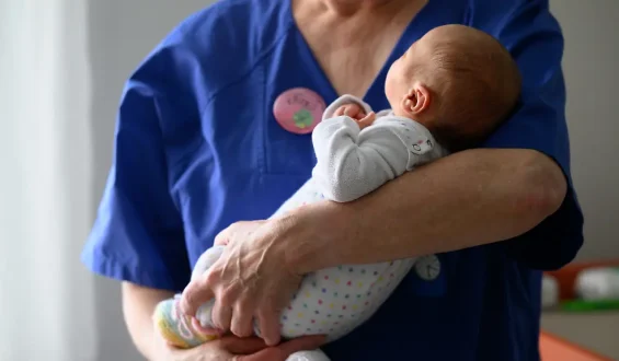 Krankenhausgesellschaft NRW warnt vor möglichen Schließungen von Kinderstationen