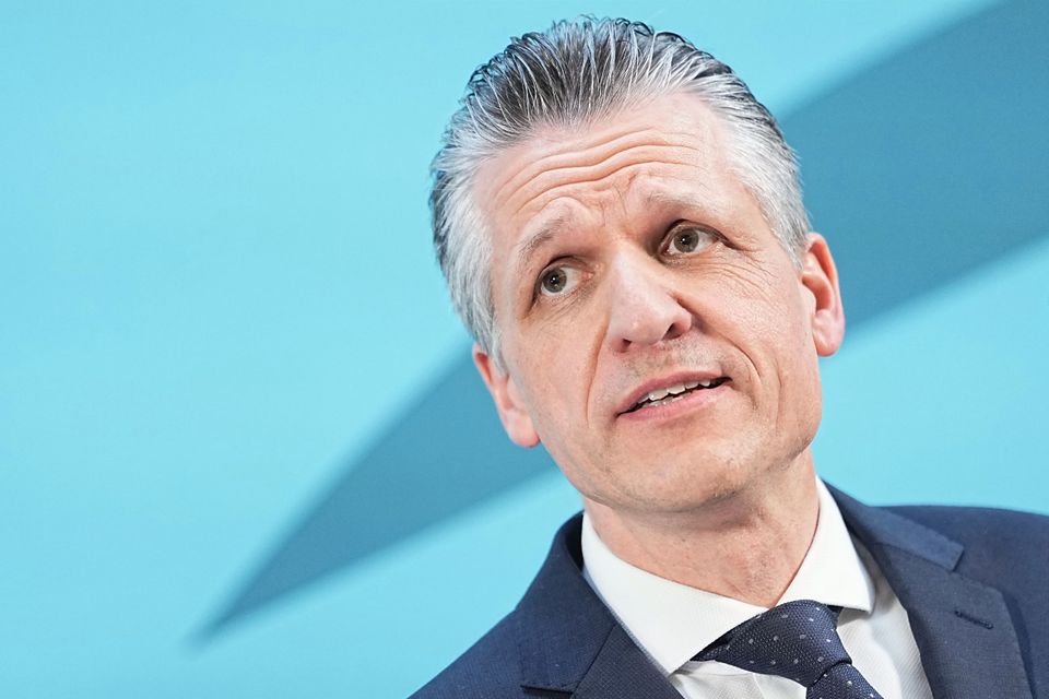 Debatte um die Abschaffung der „Rente mit 63“: Sozialer Ausgleich im Fokus