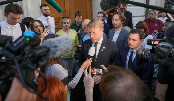 Russland schließt Jabloko von Parlamentswahl aus