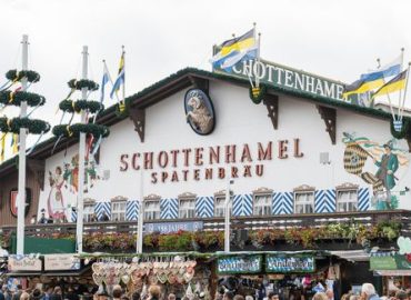 Alexander Eggers Kampf um die Vergabepraxis beim Oktoberfest