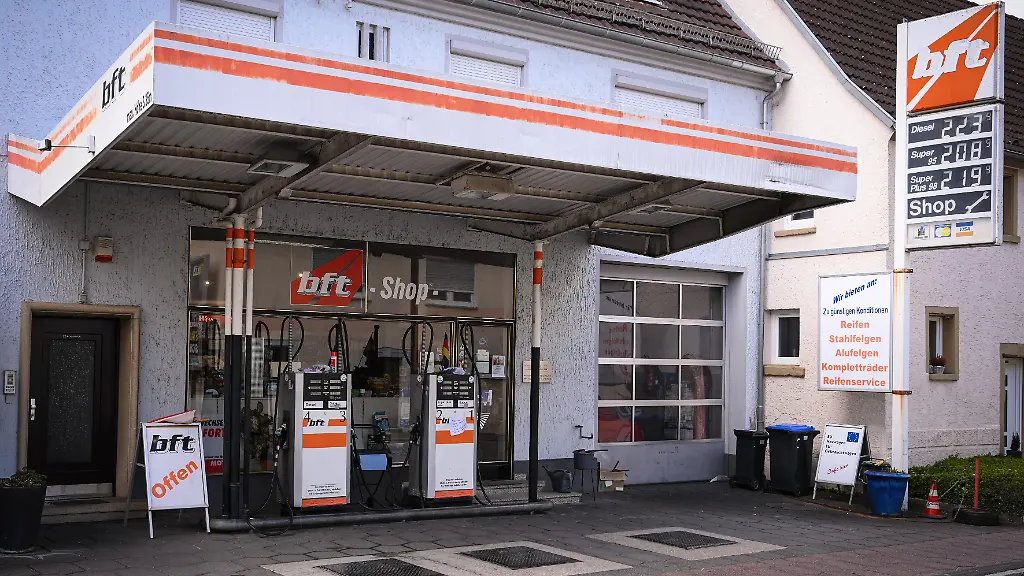 Freie Tankstellen fordern Ende der 12-Uhr-Regel