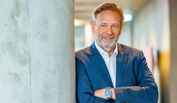 Expertenanalyse zu Risiken eines KI-Aktien-Crashs