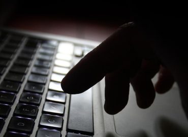 Faktenfinder: Fakes in sozialen Netzwerken – Deutsche Wahlen im Visier russischer Desinformation