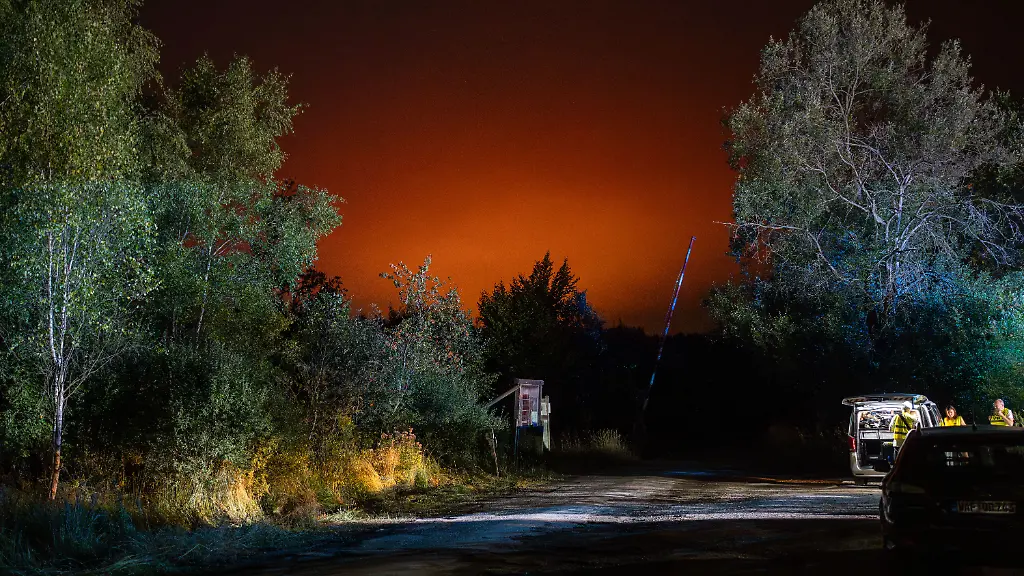 Vorbereitungen für Evakuierung: Waldbrand nähert sich Monschau