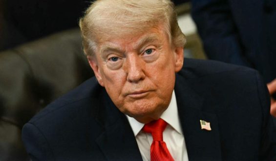 Trump sagt Angriffe auf Iran wegen diplomatischer Annäherung ab