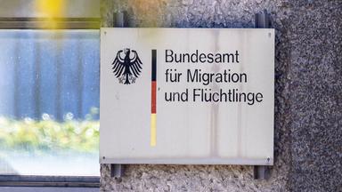 Überprüfung des Schutzstatus syrischer Flüchtlinge in Deutschland