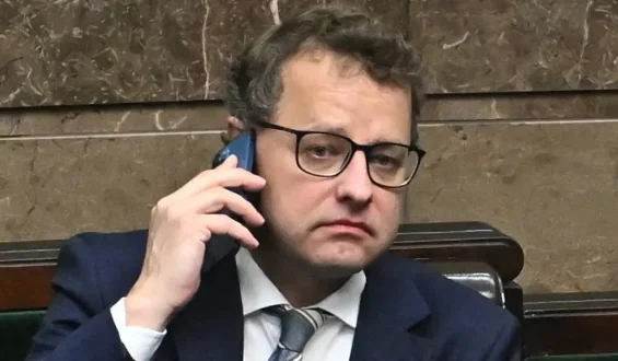 Polnischer Ex-Minister im Fokus: Flucht nach Transnistrien