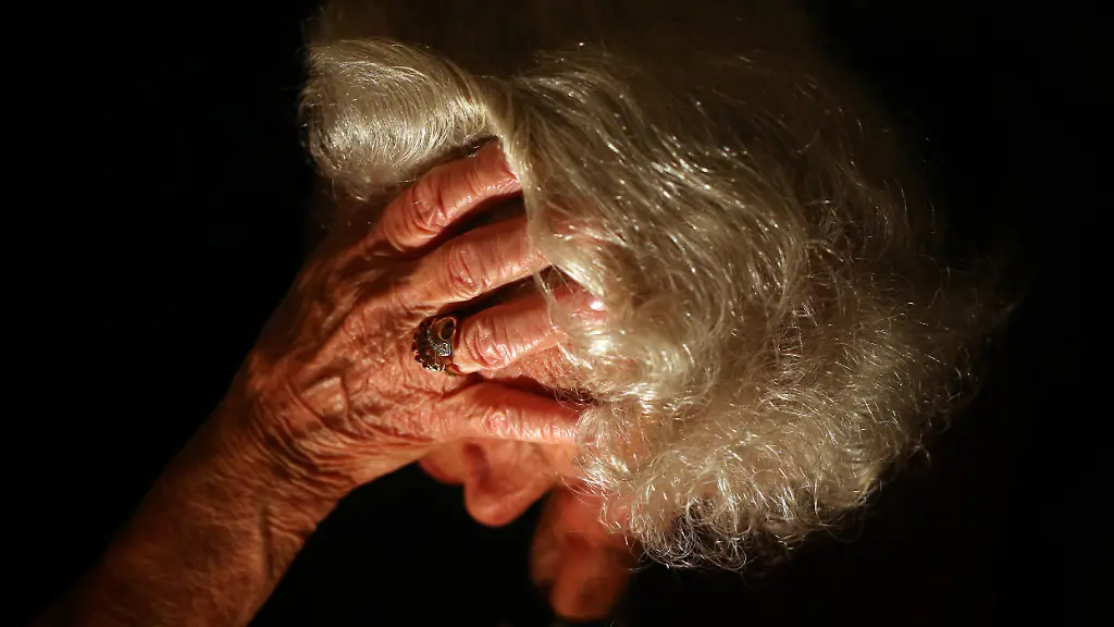 Risikofaktoren für Demenz: Prävention in der Lebensmitte entscheidend