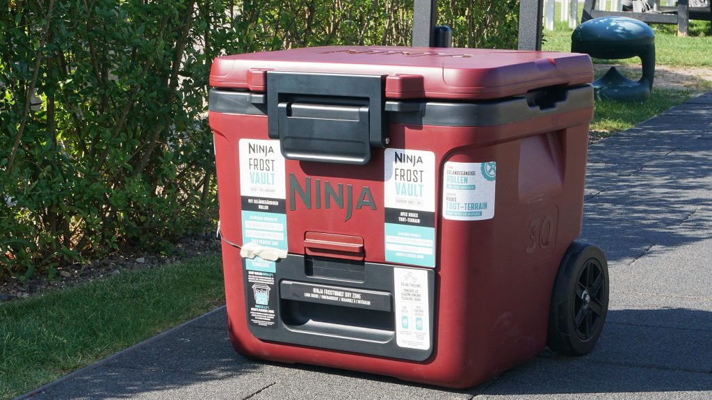 Ninja FrostVault Kühlbox im Praxistest