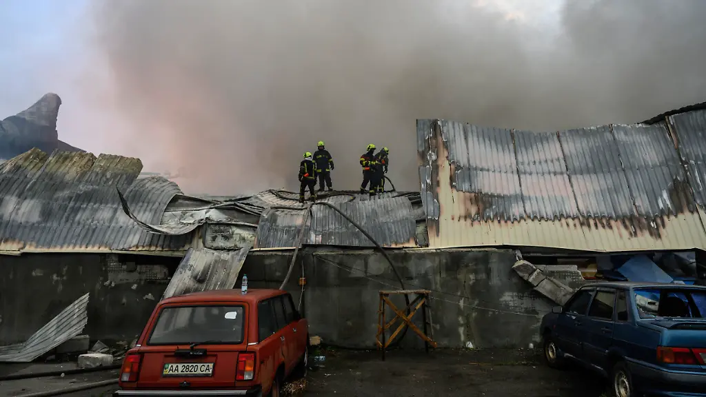 Russland intensiviert Angriffe auf Versorgungszentren in der Ukraine
