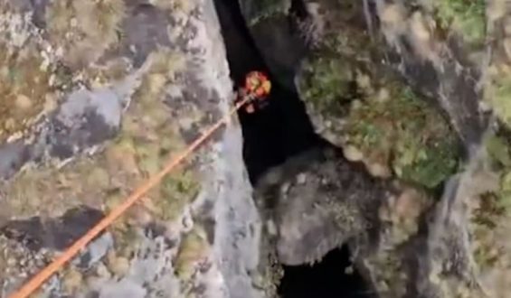 Spektakuläre Rettungsaktion in den Schweizer Alpen