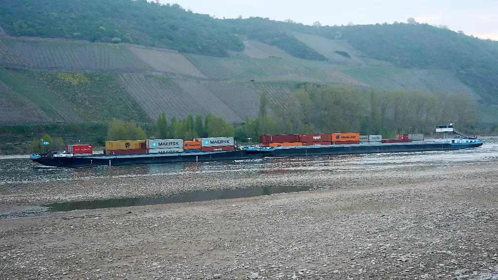 Niedrigwasser bremst Wirtschaftswachstum in Deutschland aus