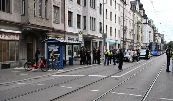 Polizeieinsatz in München: Mann durch Schusswaffe verletzt