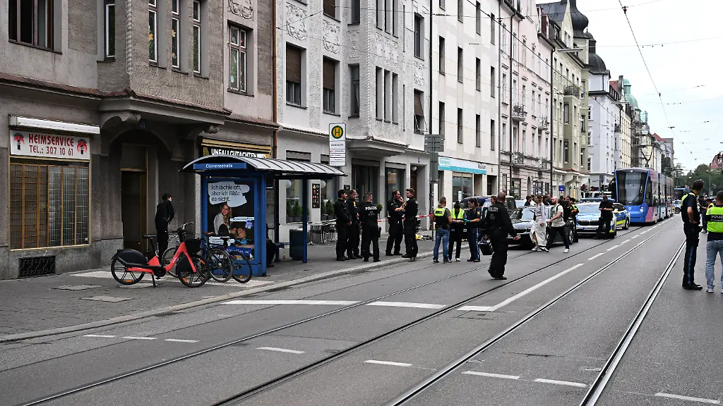 Polizeieinsatz in München: Mann durch Schusswaffe verletzt
