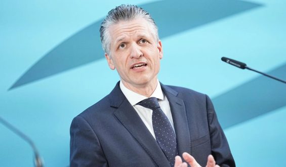 Die Debatte um die Rentenreform und die Frühverrentung mit 63