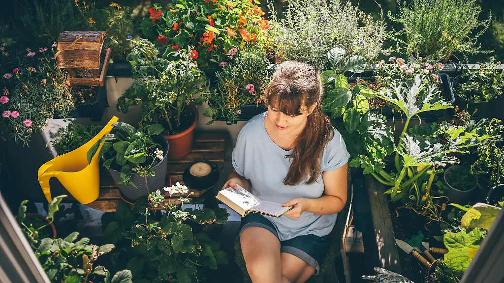 Balkon verwandeln: Von Mini-Bereich zu Wohnzimmer