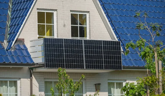 Powerness: Günstige Balkonkraftwerke für Selbstabholer
