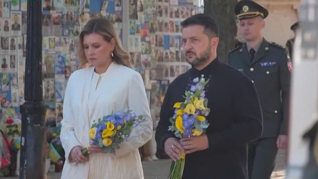 Ukraine gedenkt der gefallenen Soldaten am Unabhängigkeitstag