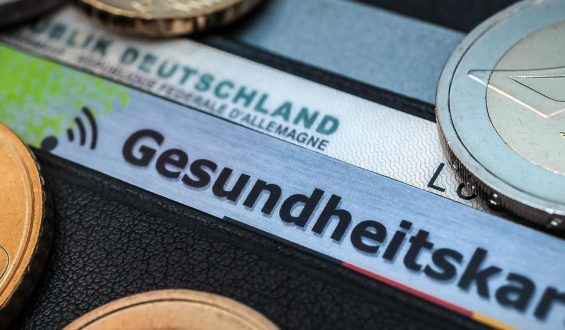 Krankenkassen erleiden Verluste durch riskante Investitionen