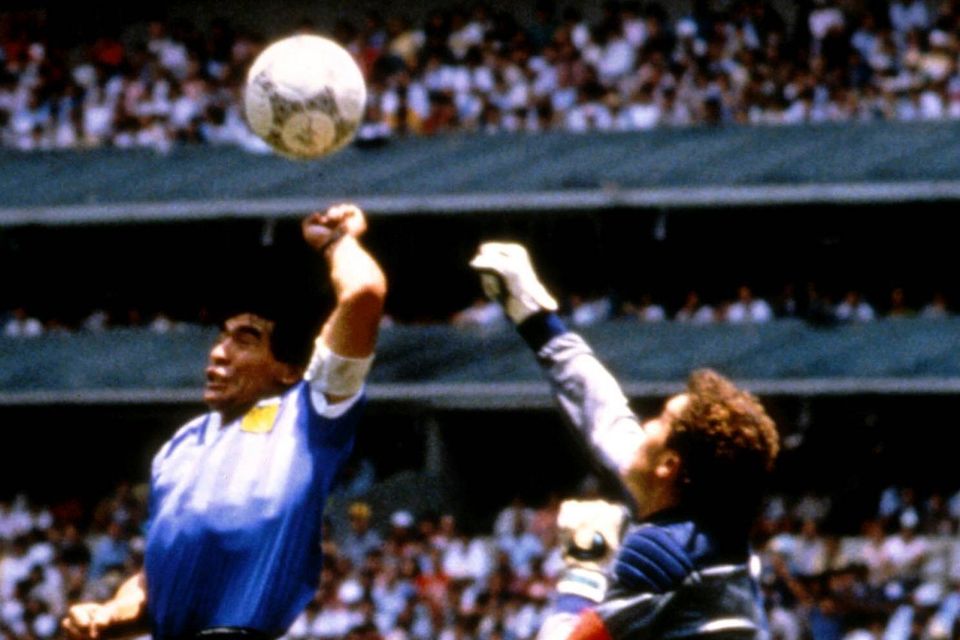 Ball des Jahrhunderts: Maradonas legendäres Spiel gegen England