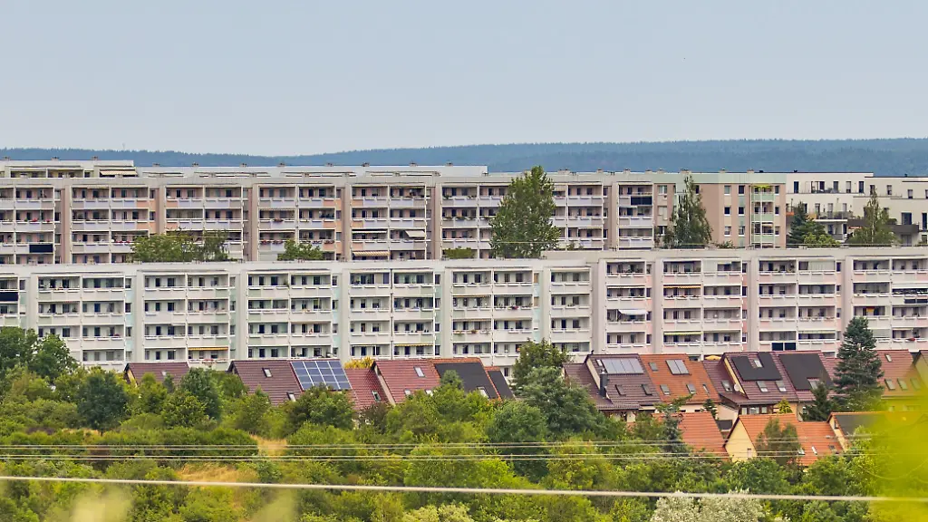 100 Jahre Plattenbau – Vom Wohntraum zum sozialen Brennpunkt?