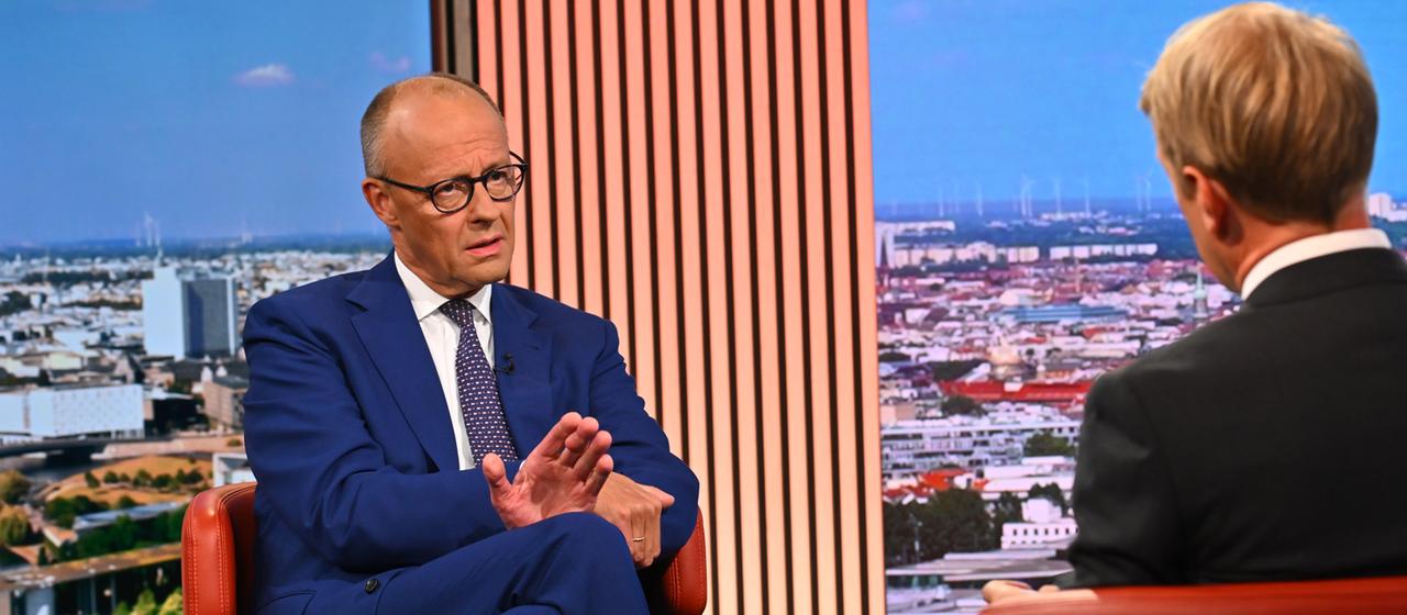 Optimistische Aussichten trotz Umfragetief: Merz im Sommerinterview