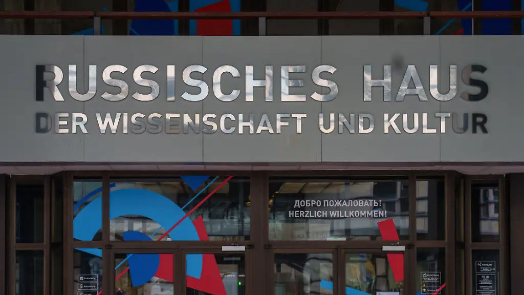 Das Russische Haus: Ein Zentrum der freien Völker