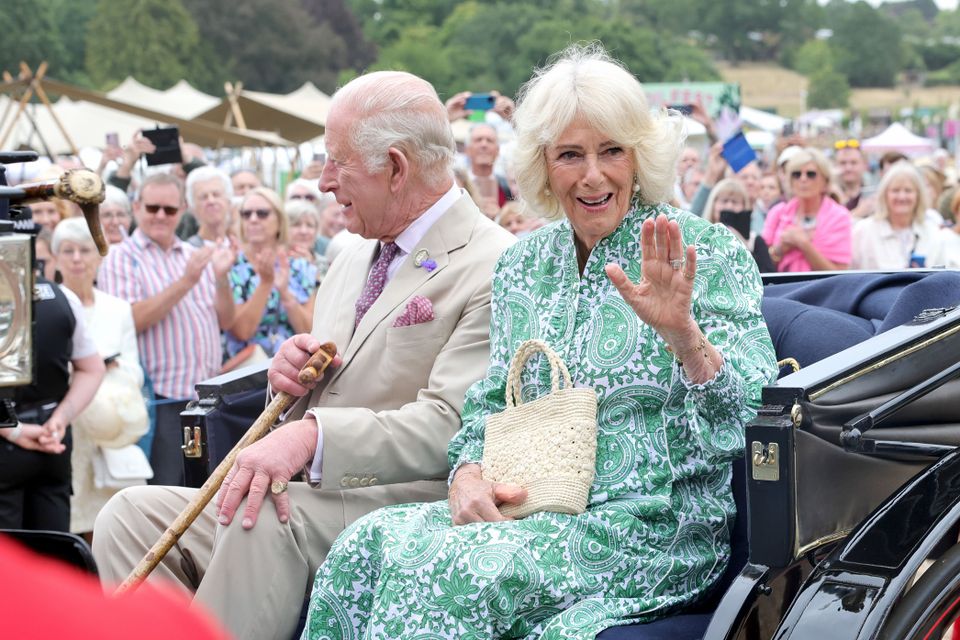 Königin Camilla spricht über persönliche Erfahrung mit Krebserkrankung von König Charles III.