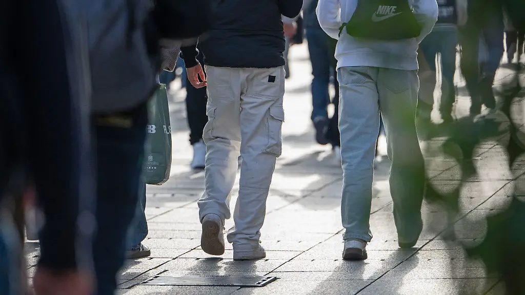 Statistik: Wenig junge Menschen im Osten Deutschlands