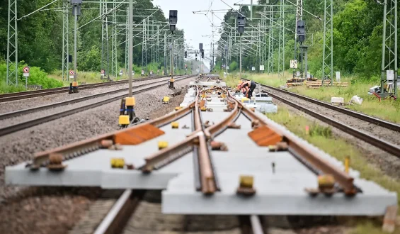 Bahnstrecke Berlin-Hamburg erneut gesperrt für Bauarbeiten