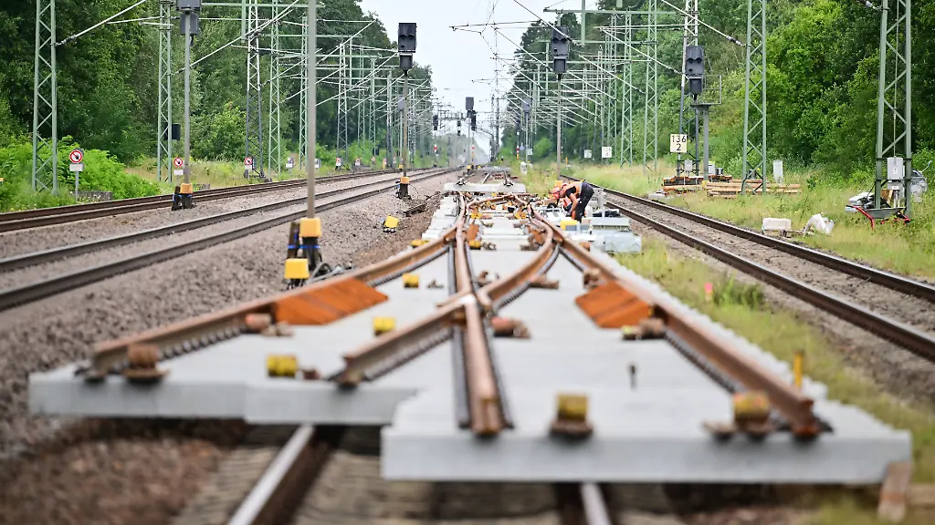 Bahnstrecke Berlin-Hamburg erneut gesperrt für Bauarbeiten