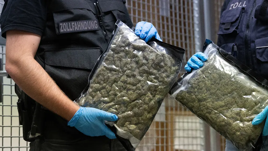 Berliner Drogenbande wegen Marihuana-Schmuggels verurteilt