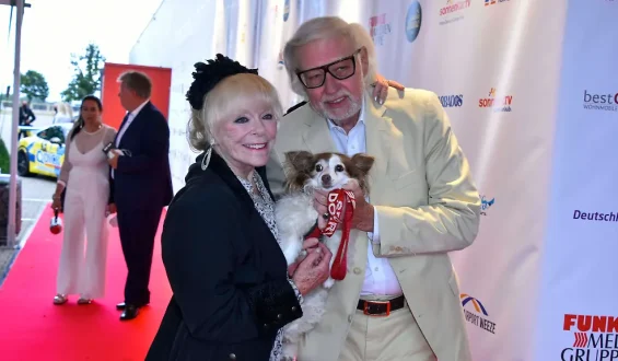 Elke Sommer trauert um ihren Ehemann