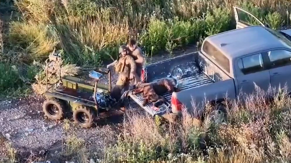 Ukrainischer Offizier rettet Soldaten aus gefährlicher Situation
