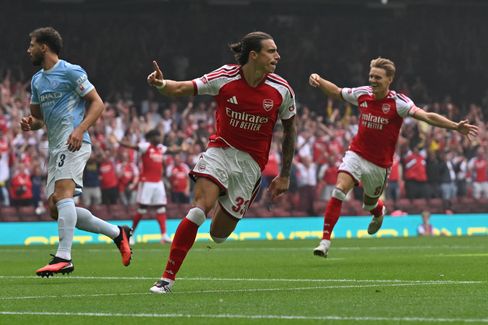 Arsenal gewinnt den englischen Supercup gegen Manchester City