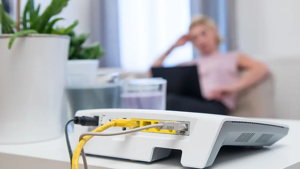 Stabiles WLAN im Sommer: Router richtig platzieren