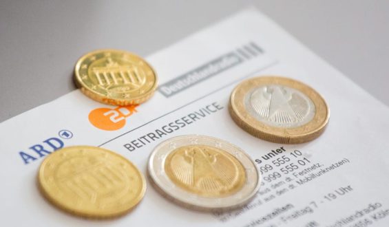 Wo die GEZ unnötig Geld kostet: „Viele zahlen doppelt, ohne es zu wissen“