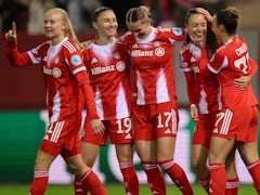 Der FC Bayern und die Revolution im Frauenfußball: Ein Neubeginn in Unterhaching