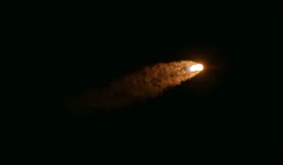 SpaceX-Raketen-Schrott trifft Mond