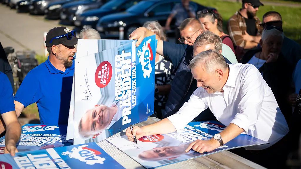 AfD und SPD gewinnen in Umfrage in Mecklenburg-Vorpommern leicht an Zustimmung