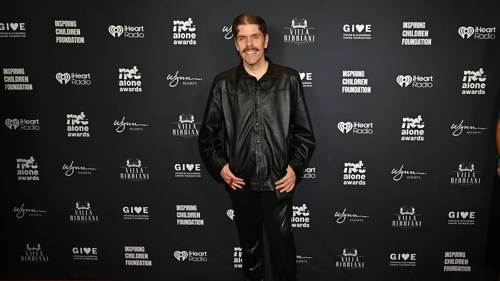 Perez Hilton benötigt Operation nach Selbstverletzungsvorfall