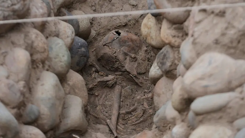 Archäologen entdecken 1400 Jahre alte Überreste in Peru