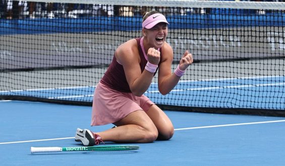 Kristina Ljutowa gewinnt ersten WTA-Titel in Memphis
