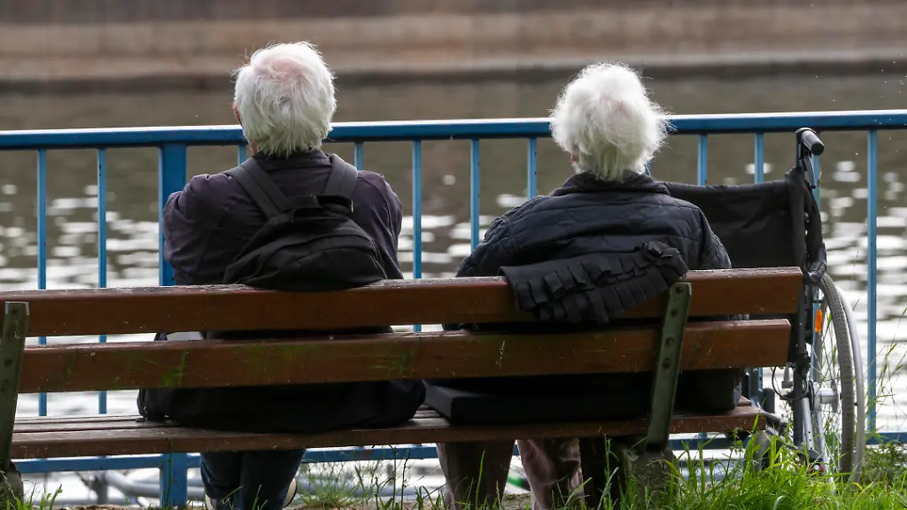 Debatte über Rente mit 63: Diskussionsbereitschaft bei Reformen