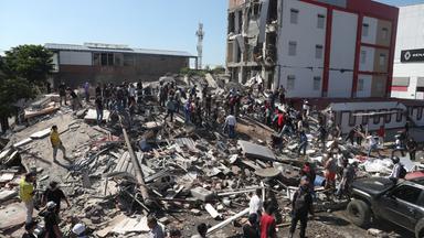 Schweres Erdbeben in Kolumbien fordert viele Opfer