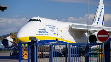 Anschlagsversuch am Flughafen Leipzig-Halle: Sicherheitsmaßnahmen im Fokus