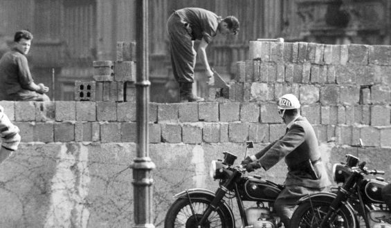 Erinnerung an den Bau der Berliner Mauer vor 65 Jahren