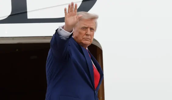 Trump wegen Premium-Zugang zu Truth Social verklagt
