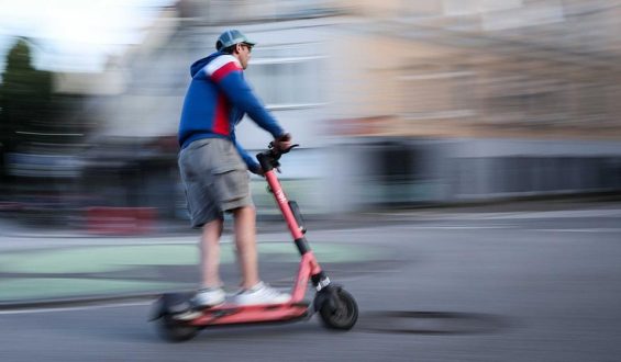 Gefahr durch E-Scooter: Unfälle und Präventionsmaßnahmen